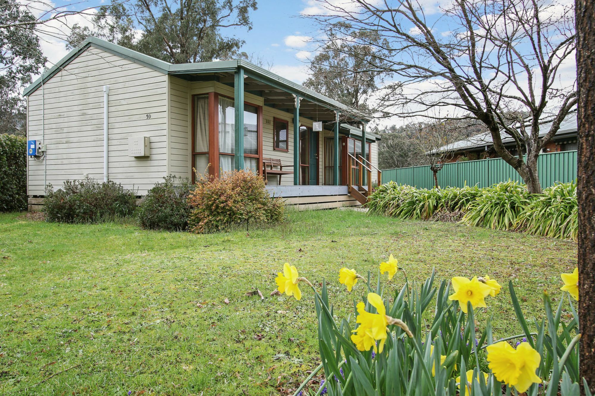 R & R In Bright - Short Walk To Town Apartment Exterior photo